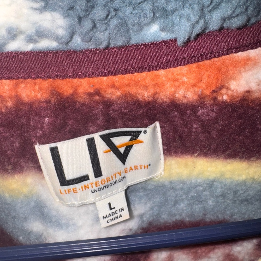 Colorful Geometric Patterned Pullover - image 3